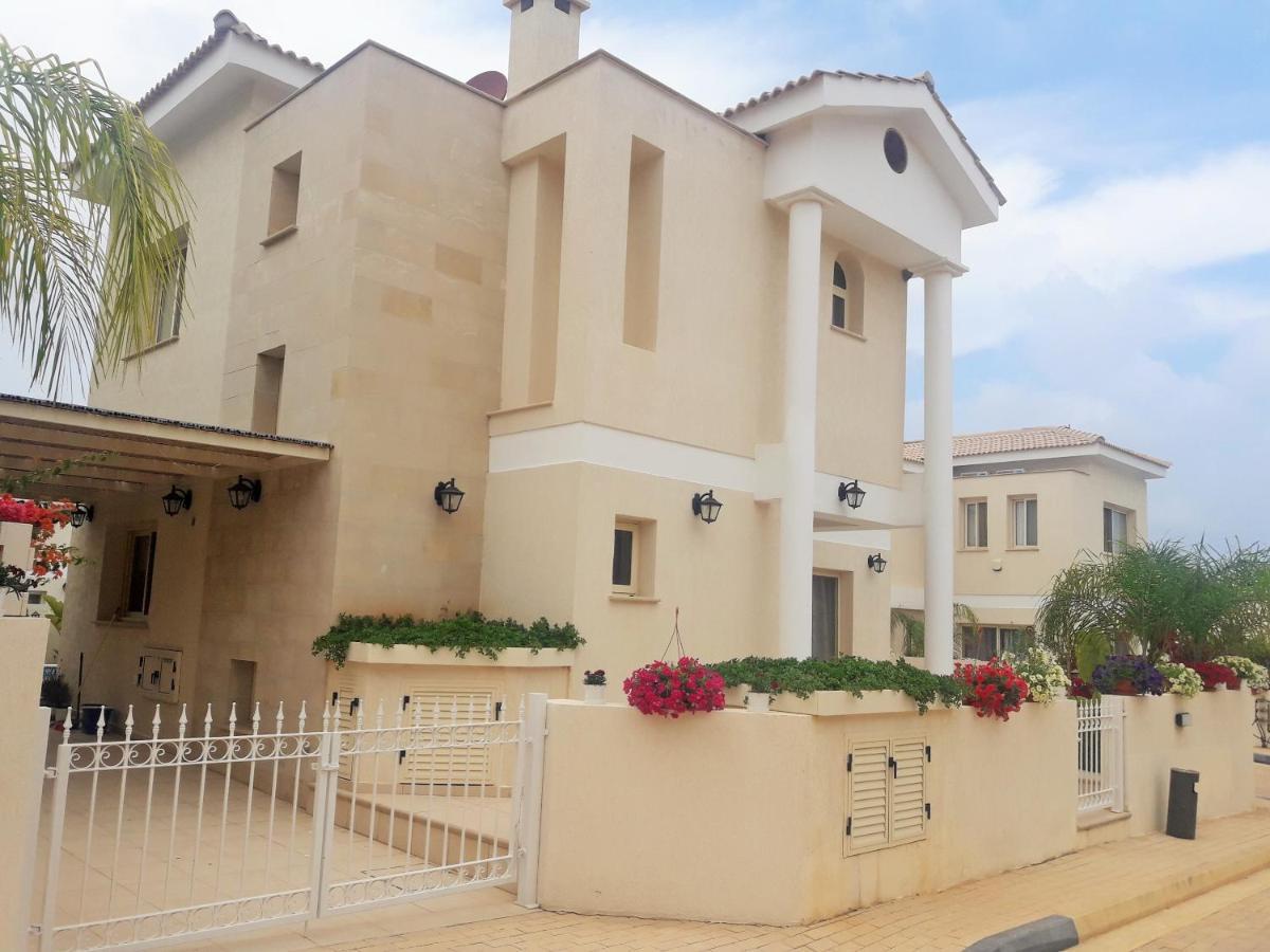 Anthorina Villa 13 Protaras Exterior photo